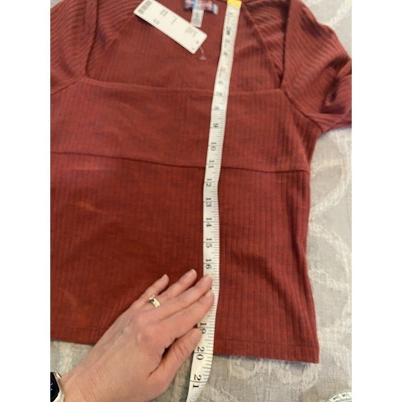 Urban Outfitters Ribbed Stretch Knit Top Square Neck Red Rust Size Large NWT - Picture 11 of 11